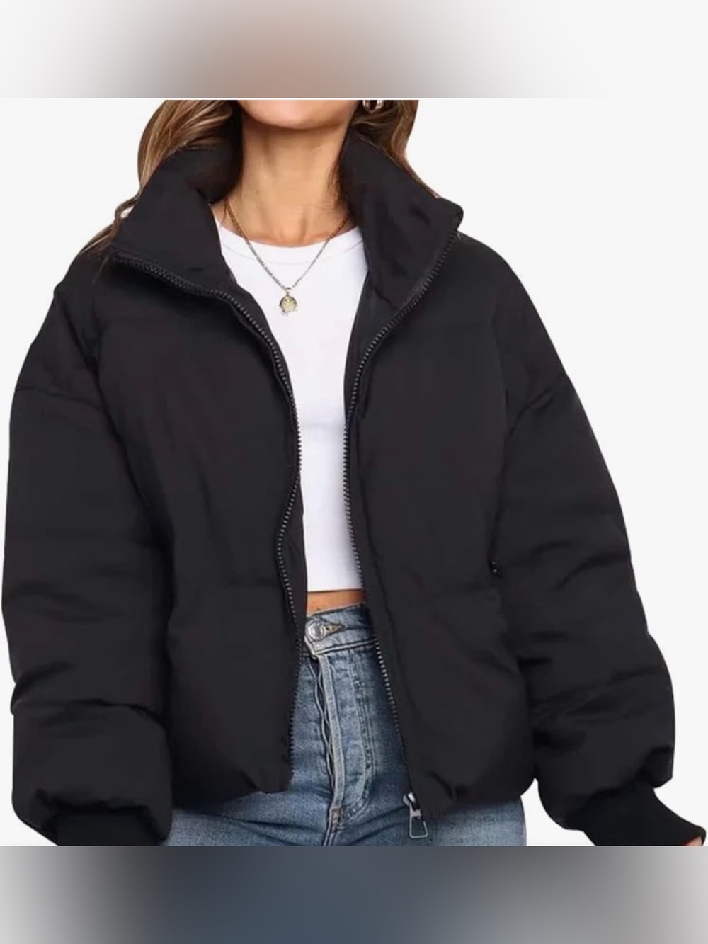 Worn ONCE! Women's Black Puffer Jacket - Cozy Zip-Up Coat